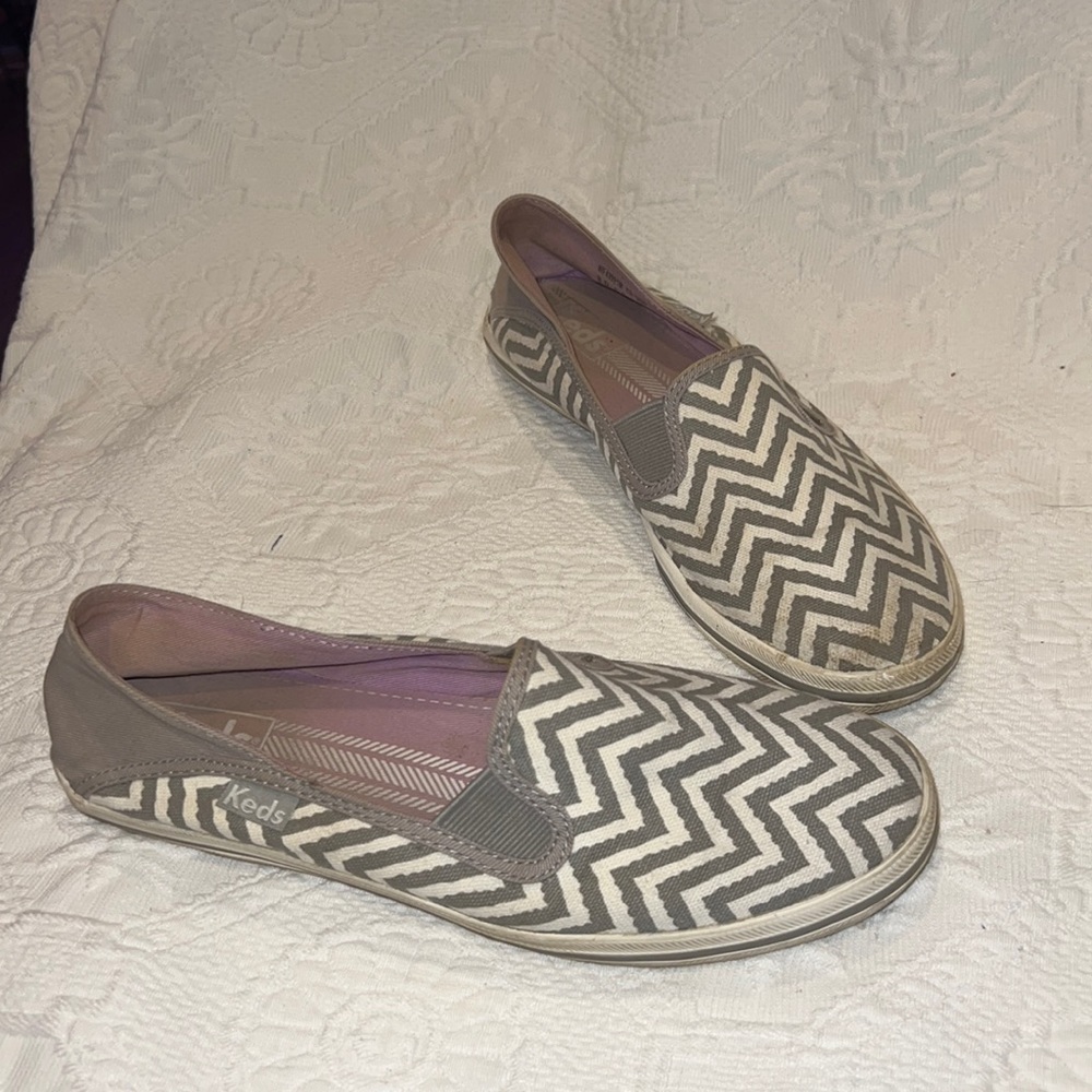 Keds Crash Back Style Slip On Sneakers Size 8